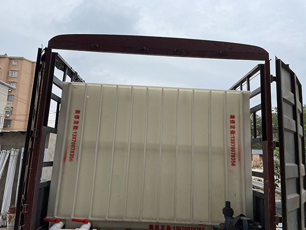 堿性液體轉運箱